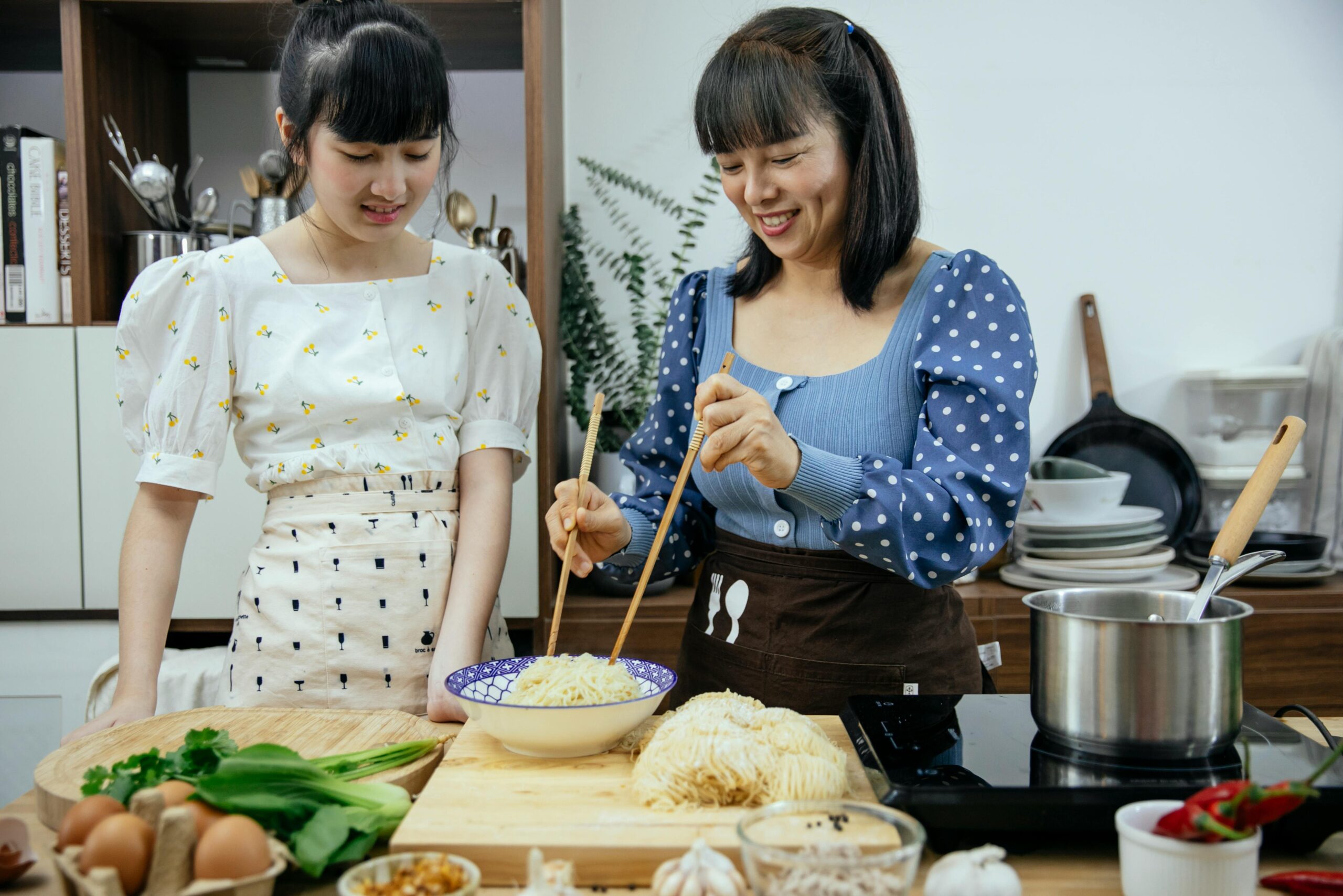 Noodlemagazine A Unique Blend of Culture