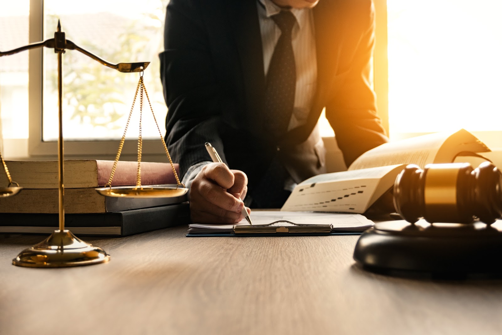 BestLawyerHub Guide to Finding Top-Rated Legal Experts